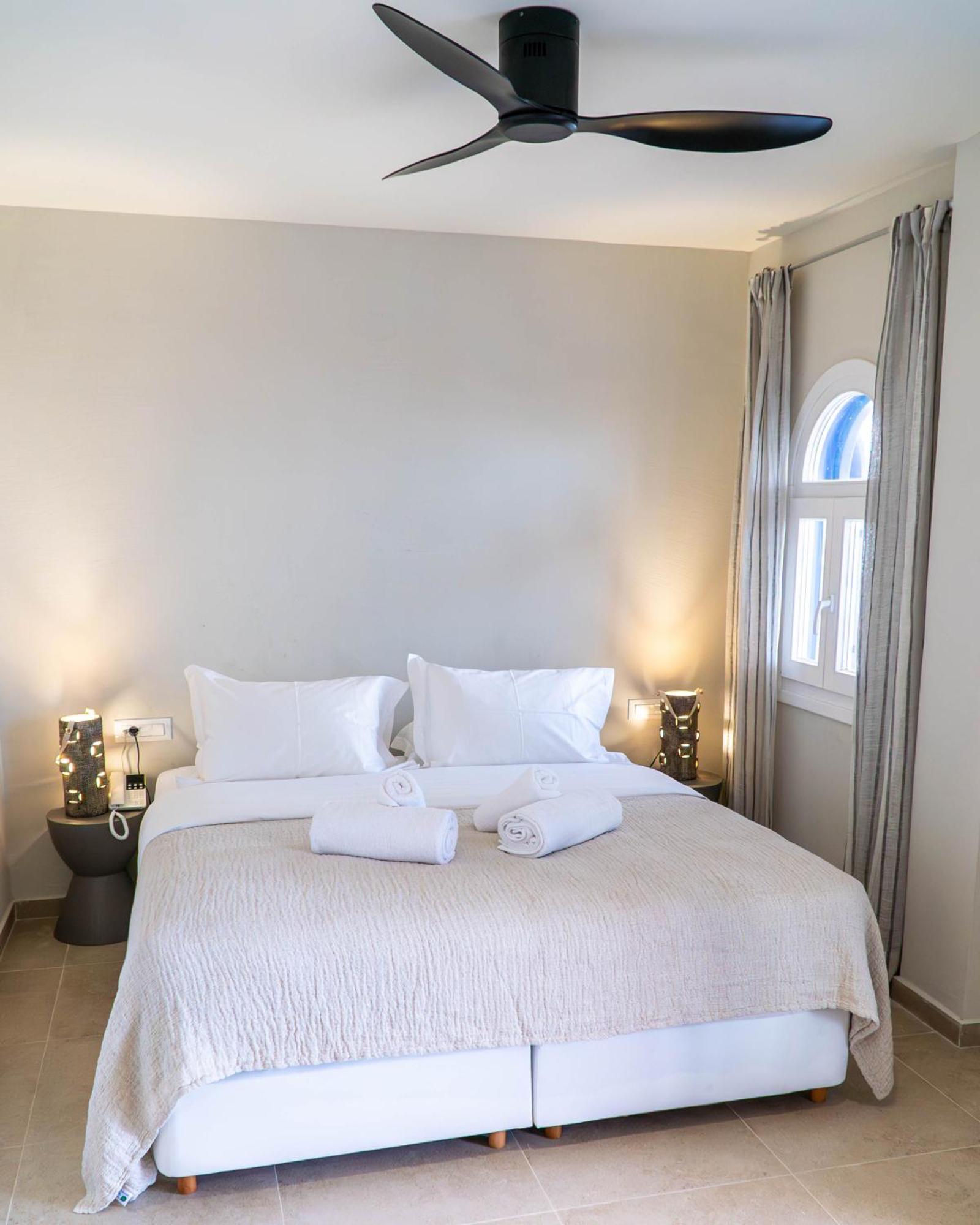 The Noverian Bios Santorini Boutique Hotel Firá Kamer foto